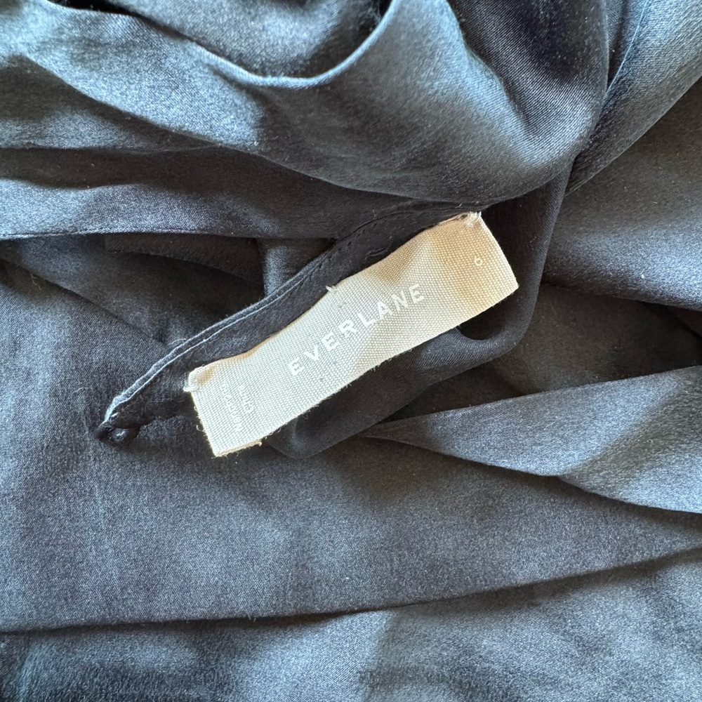 Everlane Clean Silk Charmeuse Tie Blouse - Picture 8 of 8